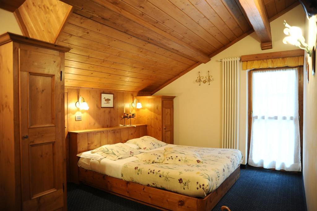 רוקה פייטורה Hotel Garni Il Cirmolo חדר תמונה